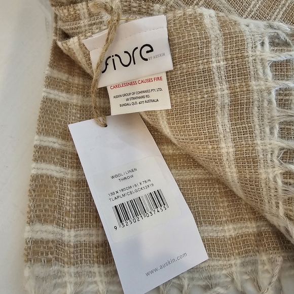 Fibre By Auskin Linen Wool Throw Blanket - Picture 14 of 16